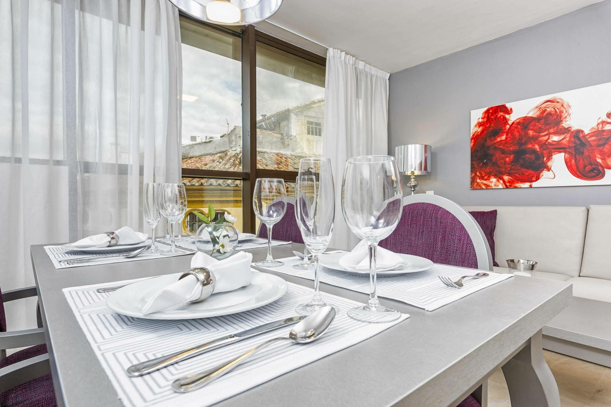 Goodplaces Larios Apartment Malaga Luaran gambar